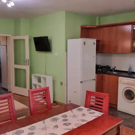 Classic Apartment *
